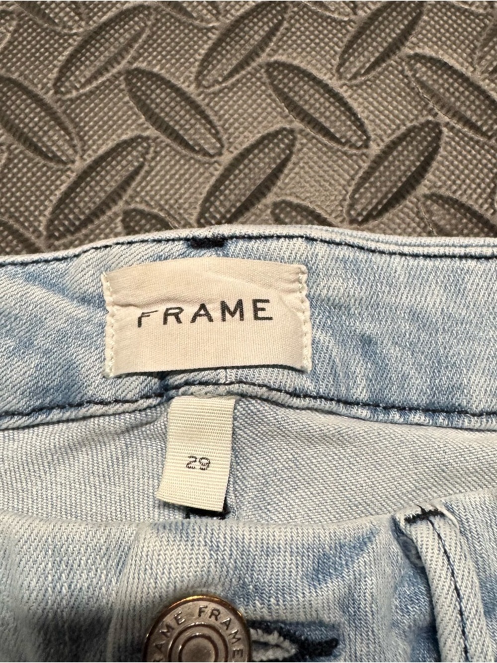 FRAME Le Crop Mini Boot Light Wash Distressed Jeans Size 29 Raw Hem - Picture 3 of 11